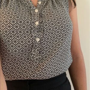 Ann Taylor Loft Sleeveless Button-Up Blouse